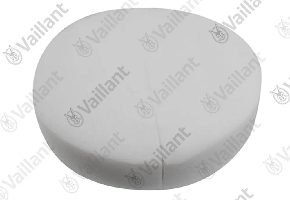 Runder, weißer Deckel aus Kunststoff mit glatter Oberfläche, wahrscheinlich zur Isolierung, mit dem Logo der Marke Vaillant markiert.